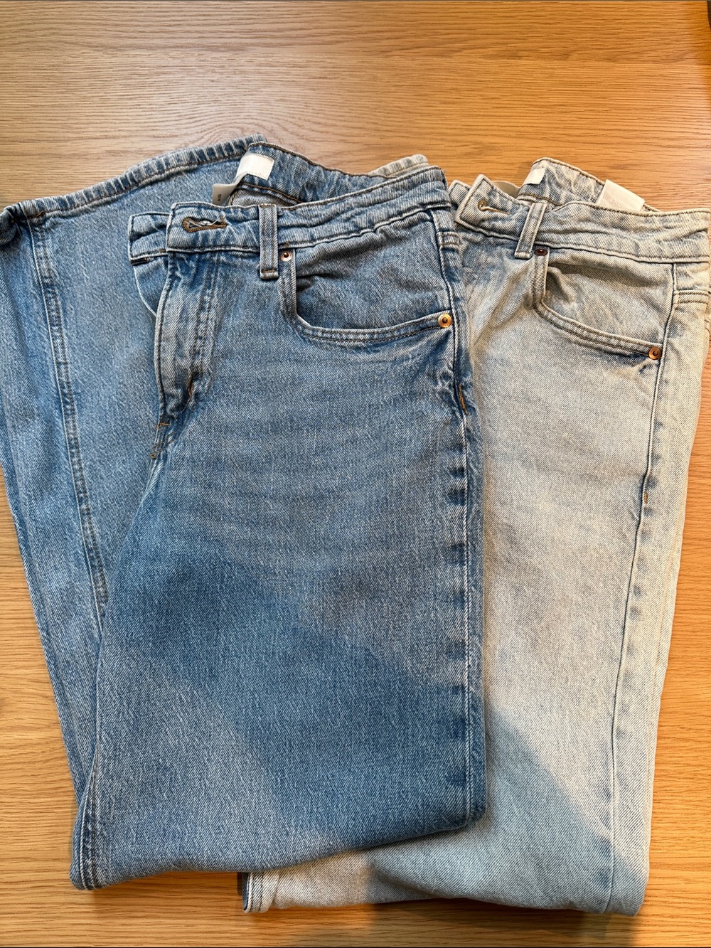 H&M Women's Straight Jeans in Medium Blue & Light Blue Washes